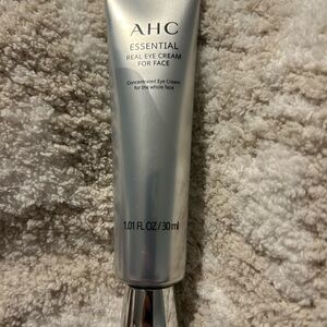 AHC Essential Real Eye Cream for Face - Silver